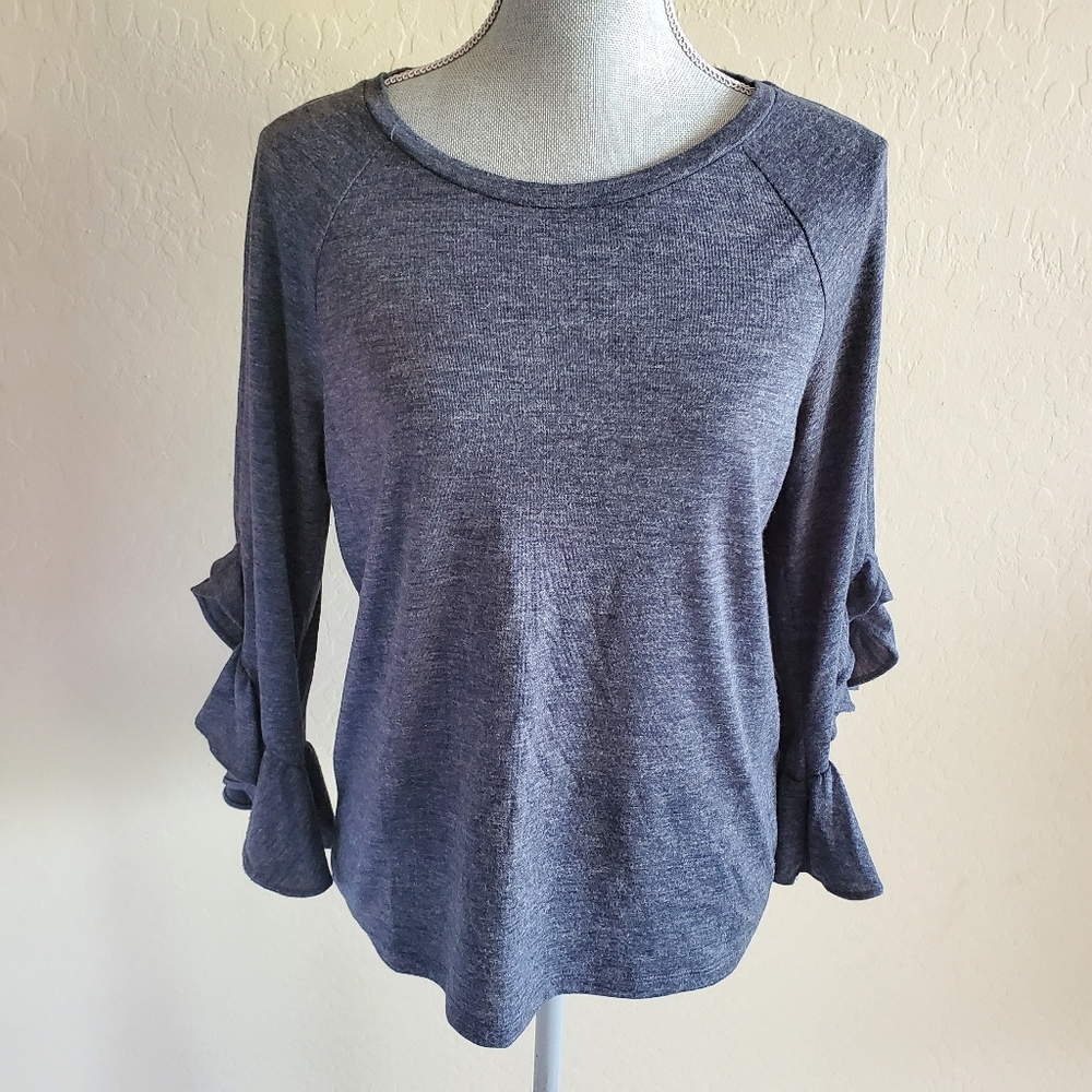 ⭐️4/$20 Banana Republic top Small
